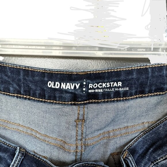 Ladies Old Navy Rockstar Jeans Size 10R Midrise Raw Hem Med Wash - Picture 2 of 9